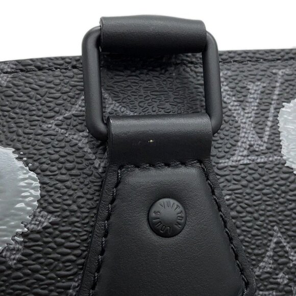 LOUIS VUITTON LV × YK Sac Plat Monogram Eclipse/Painted Dot Noir M46404 - Picture 7 of 16